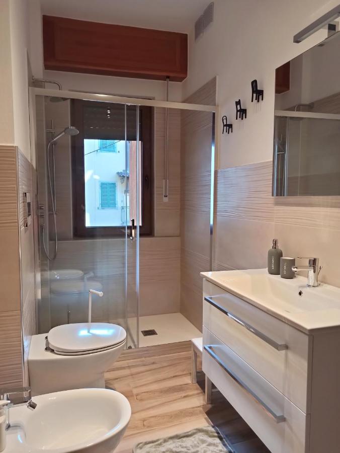 Appartamento Poli Кастільоне-дей-Пеполі Екстер'єр фото